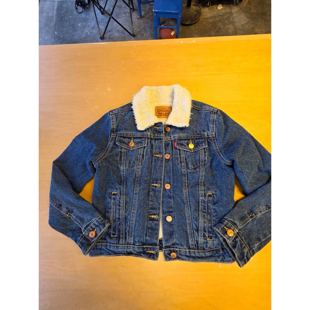 Levis Denim Trucker Jacket Faux Shearling Sherpa Lined Blue Medium Wash Women